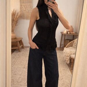 Clothing Edge Black Sleeveless Ruffle Blouse – Size M (Fits Like Small)